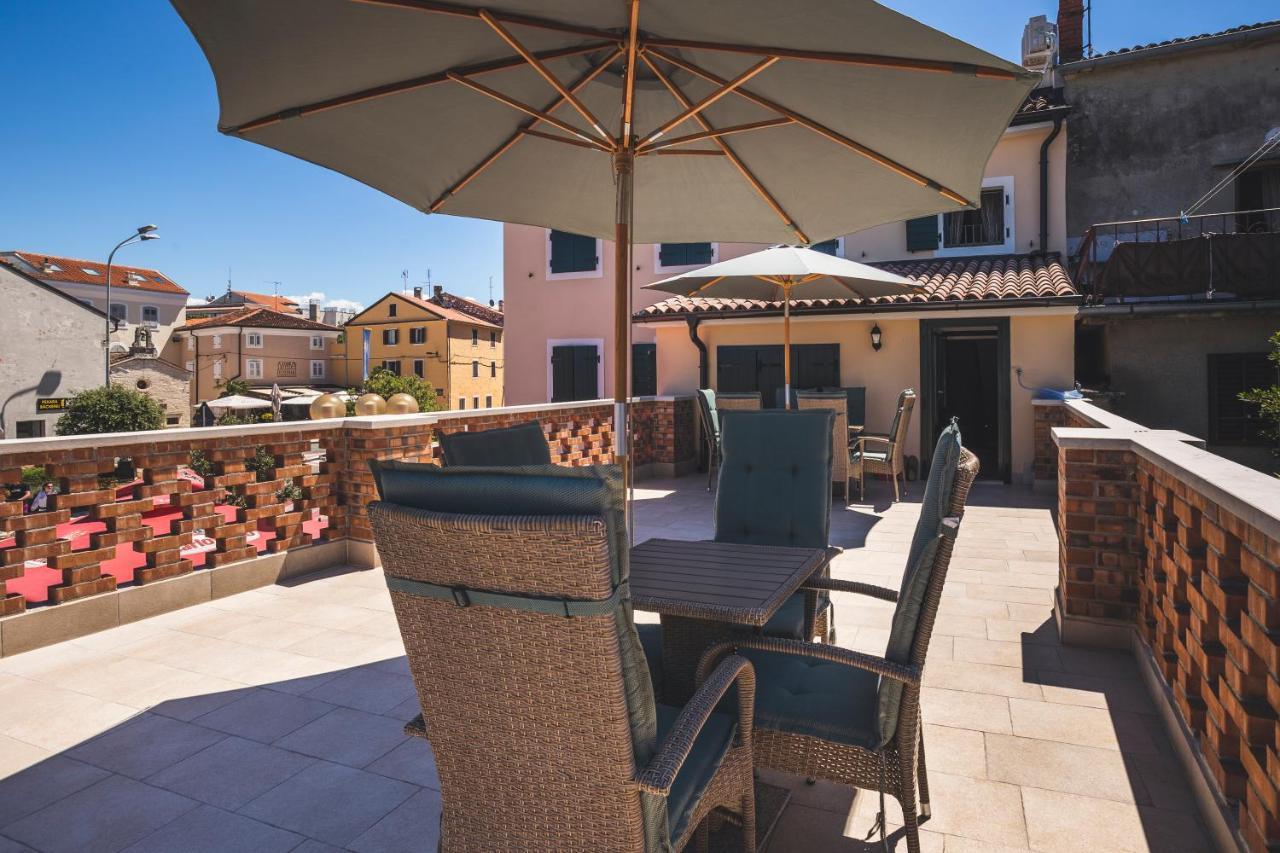 Vinea Apartmani Umag, Ulica G Garibaldia 2 Esterno foto