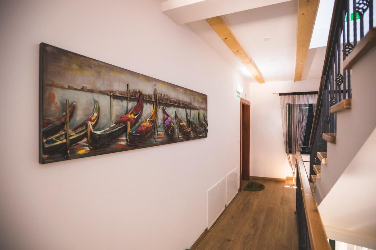 Vinea Apartmani Umag, Ulica G Garibaldia 2 Esterno foto