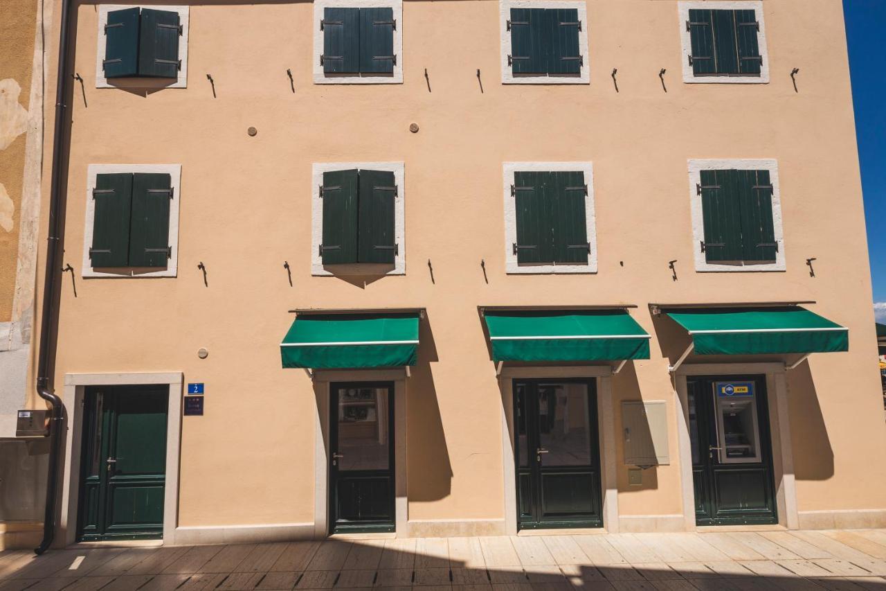 Vinea Apartmani Umag, Ulica G Garibaldia 2 Esterno foto