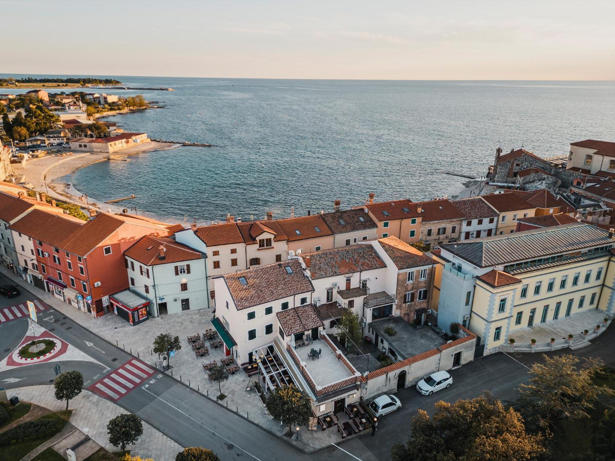 Vinea Apartmani Umag, Ulica G Garibaldia 2 Esterno foto